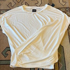 GAP Women's White Elevated Short Sleeve Tee